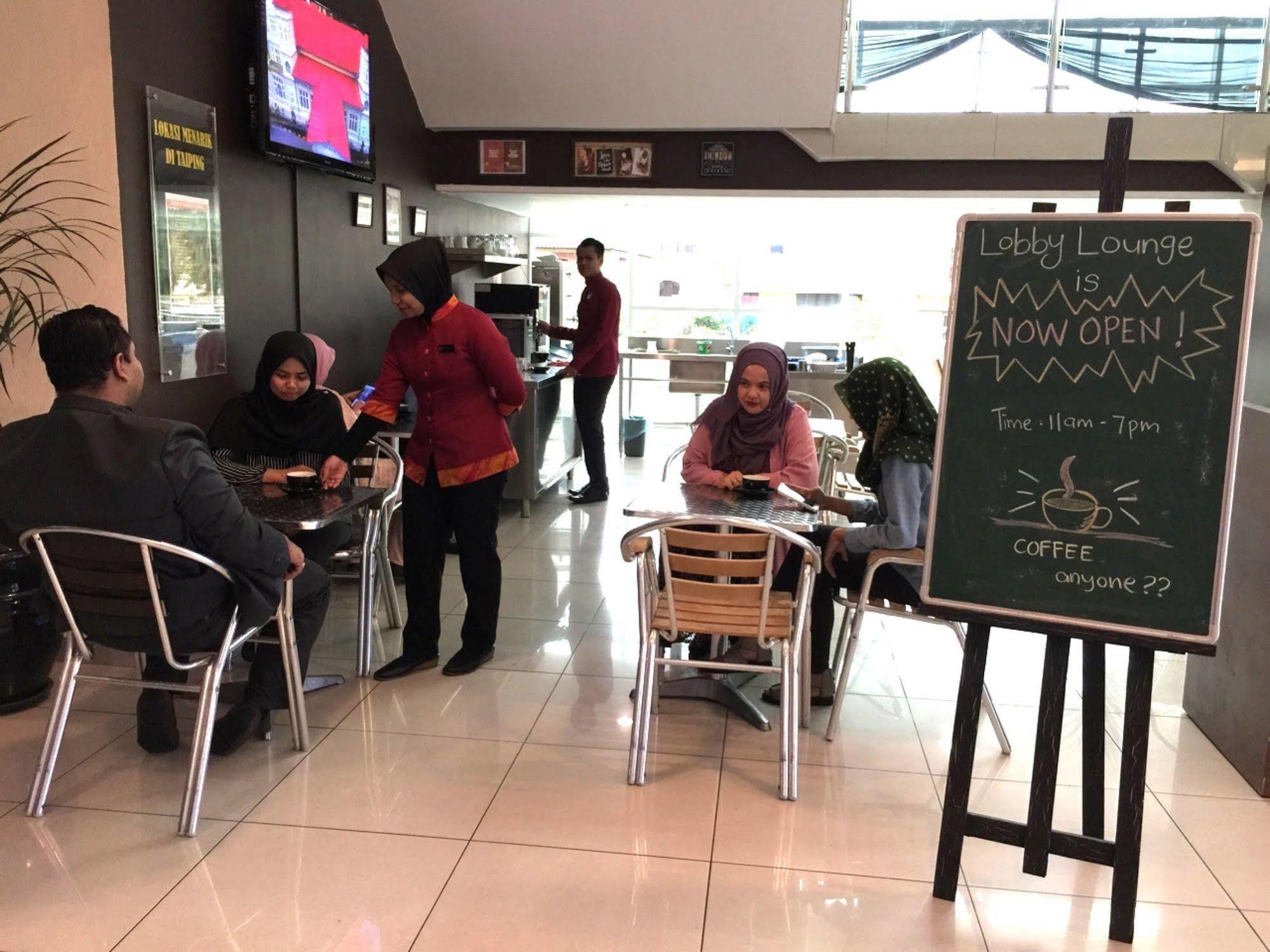 Hotel Taiping Perdana Buitenkant foto