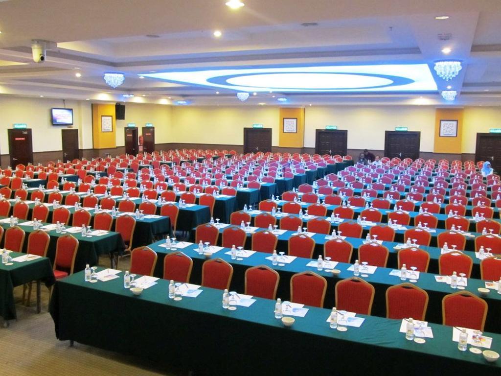 Hotel Taiping Perdana Buitenkant foto