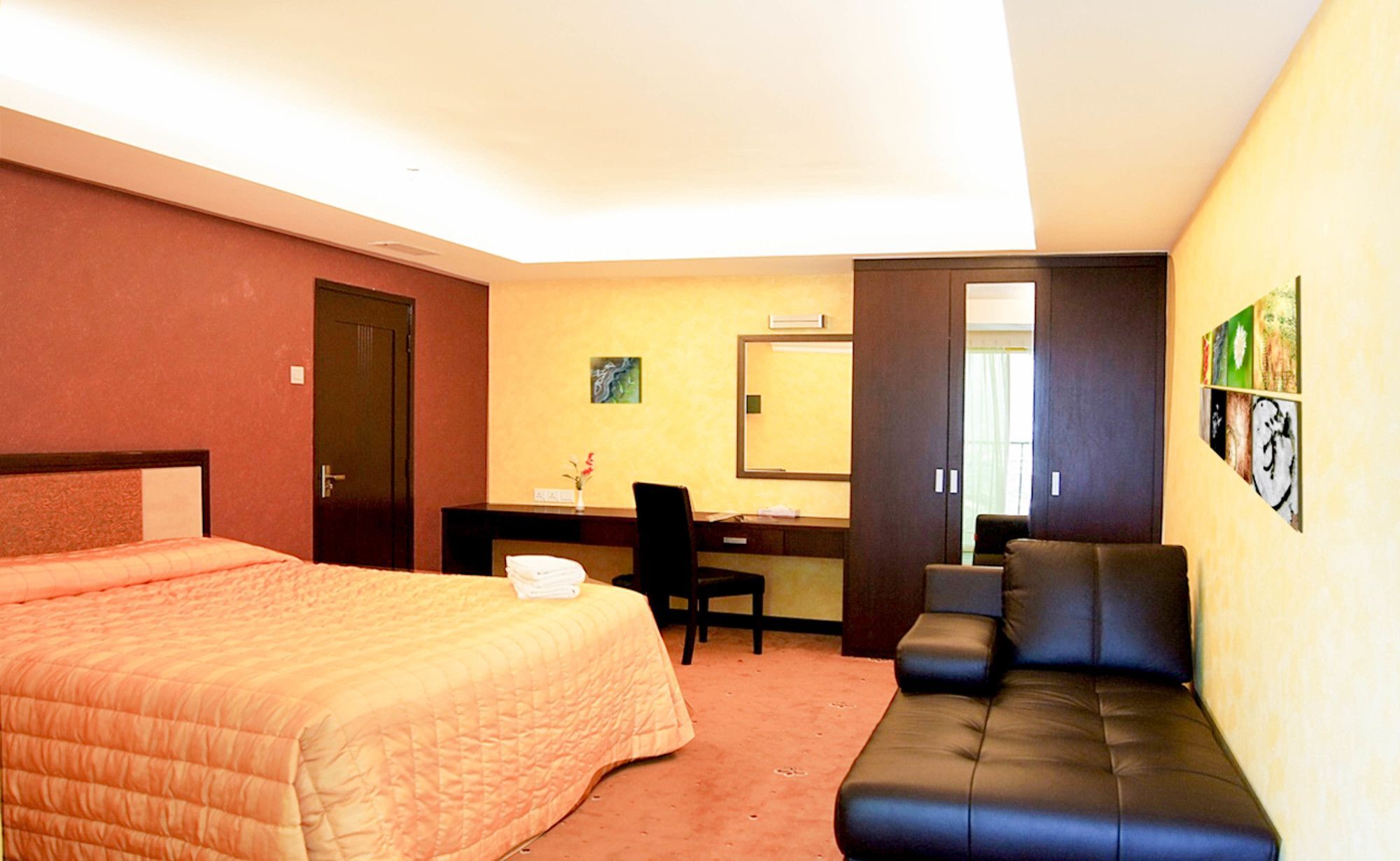 Hotel Taiping Perdana Buitenkant foto