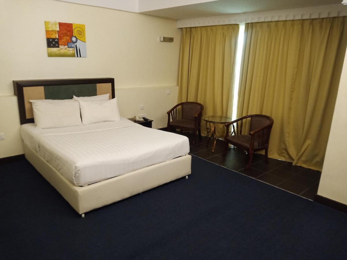 Hotel Taiping Perdana Buitenkant foto